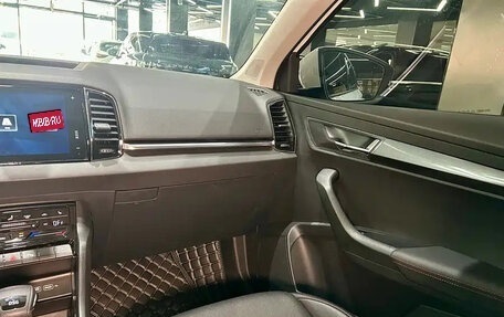 Skoda Karoq I, 2024 год, 2 450 000 рублей, 29 фотография