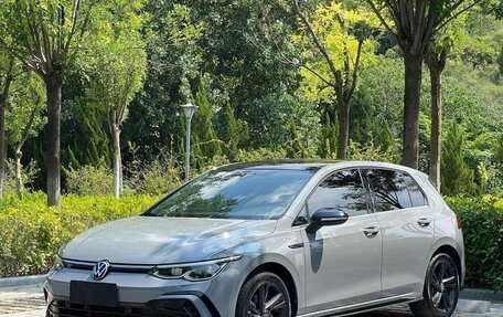 Volkswagen Golf VIII, 2023 год, 1 987 017 рублей, 3 фотография