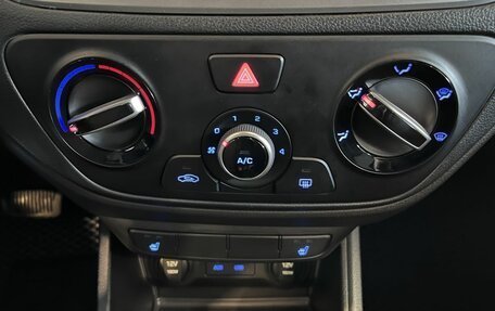 Hyundai Solaris II рестайлинг, 2018 год, 1 550 000 рублей, 15 фотография