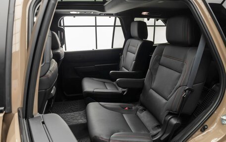 Toyota Sequoia, 2024 год, 13 549 000 рублей, 8 фотография