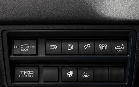 Toyota Sequoia, 2024 год, 13 549 000 рублей, 19 фотография
