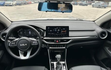 KIA K3, 2022 год, 1 250 000 рублей, 17 фотография