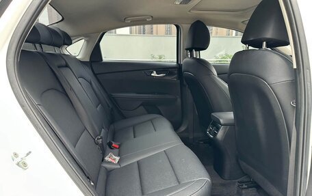 KIA K3, 2022 год, 1 250 000 рублей, 19 фотография