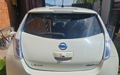 Nissan Leaf I, 2011 год, 590 000 рублей, 5 фотография
