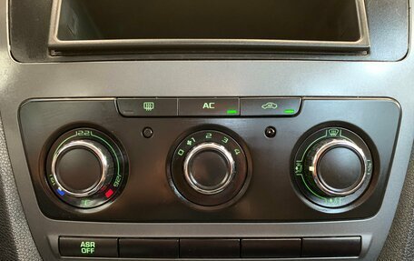 Skoda Octavia, 2010 год, 399 000 рублей, 20 фотография