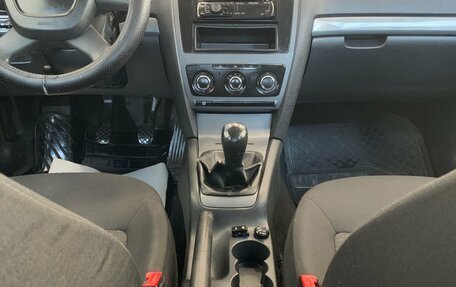Skoda Octavia, 2010 год, 399 000 рублей, 21 фотография