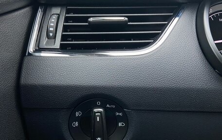 Skoda Octavia, 2017 год, 1 700 000 рублей, 17 фотография