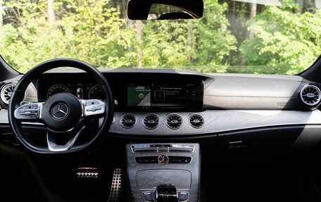 Mercedes-Benz CLS, 2019 год, 4 550 000 рублей, 4 фотография