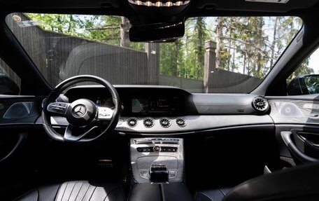 Mercedes-Benz CLS, 2019 год, 4 550 000 рублей, 2 фотография