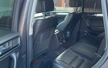 Volkswagen Touareg III, 2010 год, 2 050 000 рублей, 10 фотография