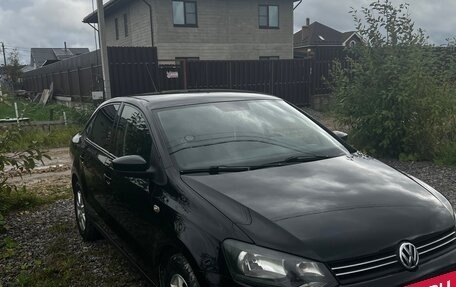 Volkswagen Polo VI (EU Market), 2012 год, 710 000 рублей, 2 фотография