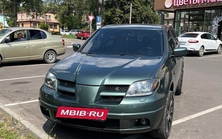 Mitsubishi Outlander III рестайлинг 3, 2003 год, 760 000 рублей, 2 фотография