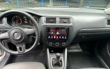 Volkswagen Jetta VI, 2014 год, 1 055 500 рублей, 7 фотография