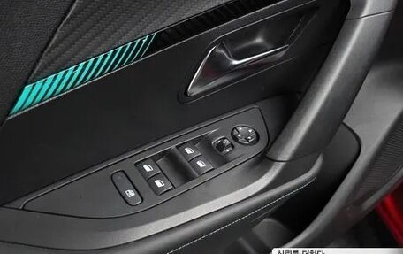 Peugeot 2008 II, 2023 год, 1 895 000 рублей, 11 фотография