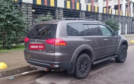 Mitsubishi Pajero Sport II рестайлинг, 2011 год, 2 500 000 рублей, 6 фотография