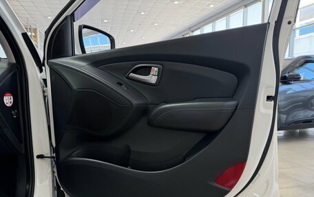 Hyundai ix35 I рестайлинг, 2013 год, 1 450 000 рублей, 26 фотография