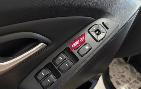Hyundai ix35 I рестайлинг, 2013 год, 1 450 000 рублей, 30 фотография