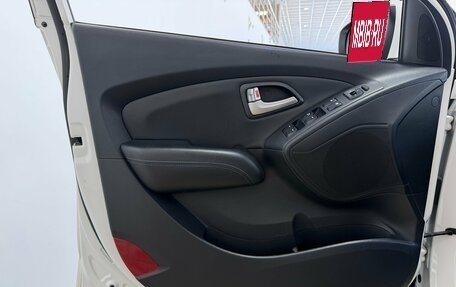 Hyundai ix35 I рестайлинг, 2013 год, 1 450 000 рублей, 29 фотография