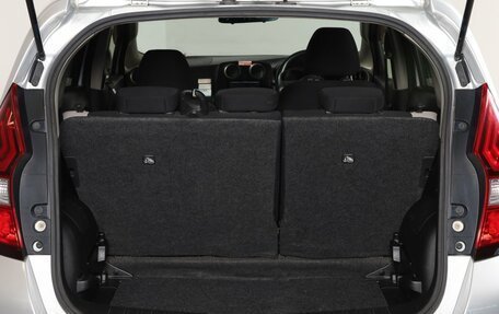 Nissan Note II рестайлинг, 2018 год, 999 000 рублей, 16 фотография