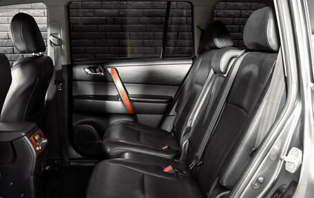 Toyota Highlander III, 2011 год, 2 150 000 рублей, 22 фотография