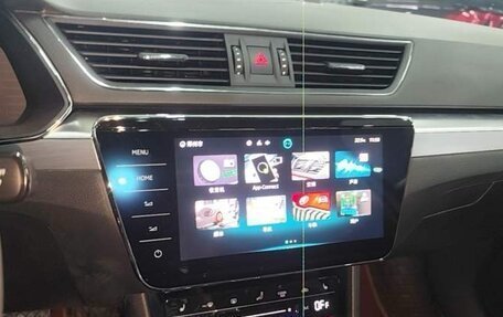Skoda Superb III рестайлинг, 2022 год, 2 300 000 рублей, 14 фотография