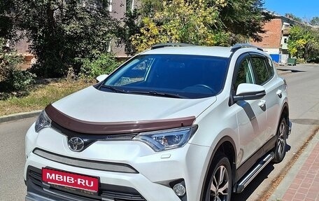 Toyota RAV4, 2018 год, 2 650 000 рублей, 1 фотография