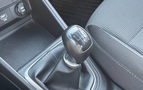 Hyundai Solaris II рестайлинг, 2019 год, 1 225 000 рублей, 19 фотография