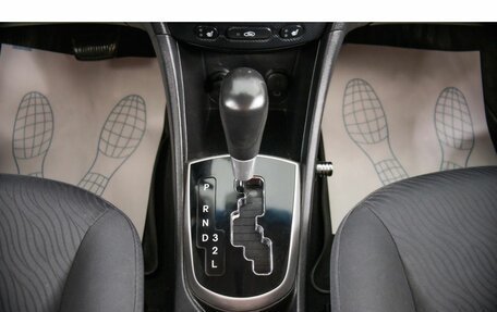 Hyundai Solaris II рестайлинг, 2011 год, 729 000 рублей, 19 фотография