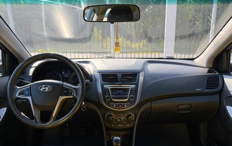 Hyundai Solaris II рестайлинг, 2016 год, 819 000 рублей, 10 фотография