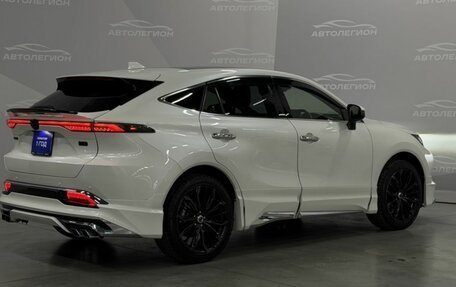 Toyota Harrier, 2022 год, 4 650 000 рублей, 5 фотография