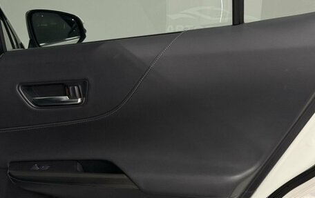 Toyota Harrier, 2022 год, 4 650 000 рублей, 17 фотография