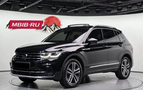 Volkswagen Tiguan II, 2023 год, 3 990 000 рублей, 1 фотография