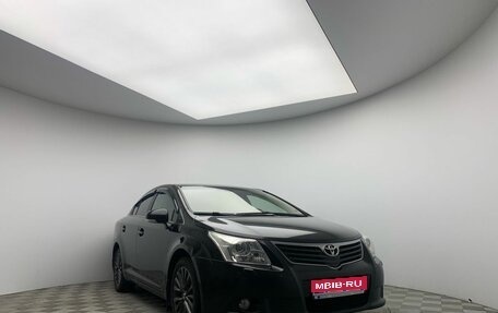 Toyota Avensis III рестайлинг, 2011 год, 846 000 рублей, 1 фотография