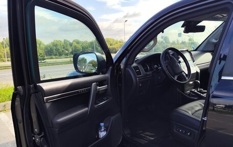 Toyota Land Cruiser 200, 2015 год, 13 000 000 рублей, 11 фотография