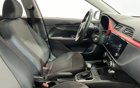 KIA Rio IV, 2021 год, 1 620 000 рублей, 10 фотография