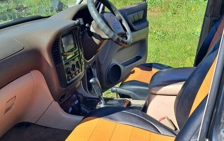 Toyota Land Cruiser 100 рестайлинг 2, 1998 год, 1 990 000 рублей, 2 фотография
