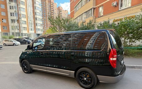 Hyundai H-1 II рестайлинг, 2012 год, 1 685 000 рублей, 10 фотография