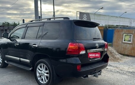 Toyota Land Cruiser 200, 2014 год, 5 000 000 рублей, 4 фотография