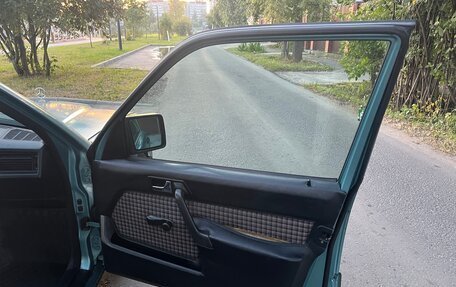Mercedes-Benz 190 (W201), 1991 год, 400 000 рублей, 11 фотография