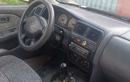 Nissan Almera, 1999 год, 230 000 рублей, 2 фотография