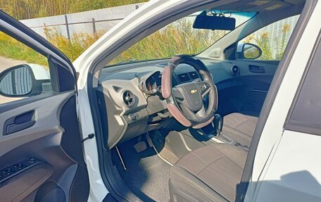 Chevrolet Aveo III, 2014 год, 619 000 рублей, 10 фотография