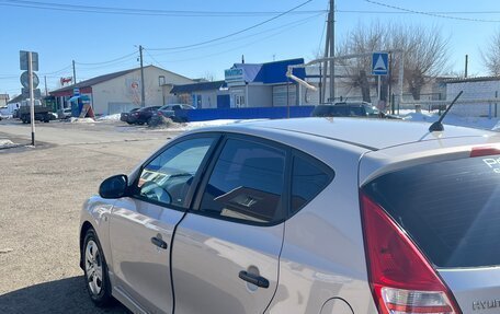 Hyundai i30 I, 2010 год, 550 000 рублей, 5 фотография