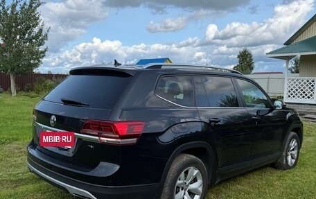 Volkswagen Teramont I, 2018 год, 2 250 000 рублей, 4 фотография