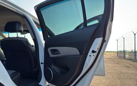 Chevrolet Cruze II, 2013 год, 1 111 000 рублей, 14 фотография
