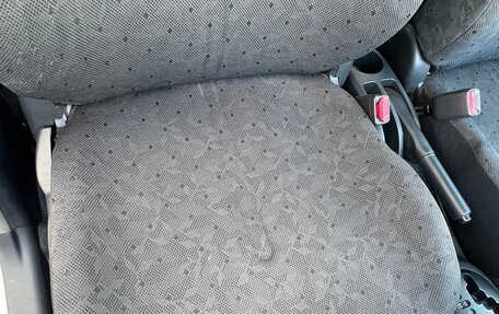Toyota Vitz, 2010 год, 730 000 рублей, 21 фотография
