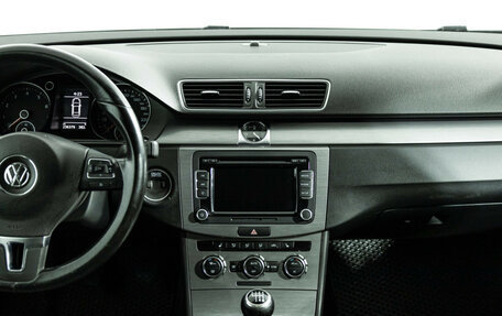 Volkswagen Passat B7, 2011 год, 749 585 рублей, 14 фотография