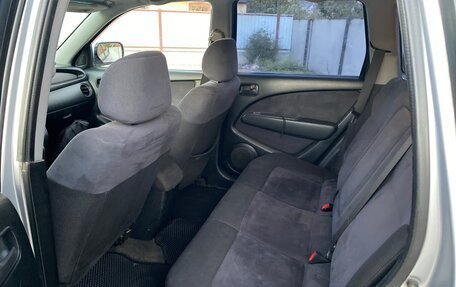 Mitsubishi Outlander III рестайлинг 3, 2004 год, 620 000 рублей, 12 фотография