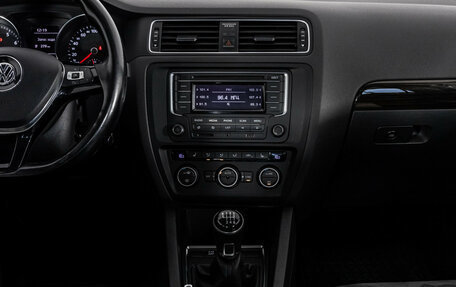 Volkswagen Jetta VI, 2015 год, 1 399 000 рублей, 12 фотография