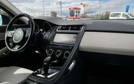 Jaguar E-Pace, 2019 год, 2 500 000 рублей, 9 фотография