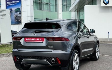 Jaguar E-Pace, 2019 год, 2 500 000 рублей, 5 фотография